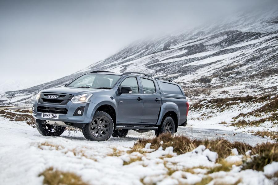  Isuzu D-Max Huntsman 2017 года  (UK) (фото 40 из 48)